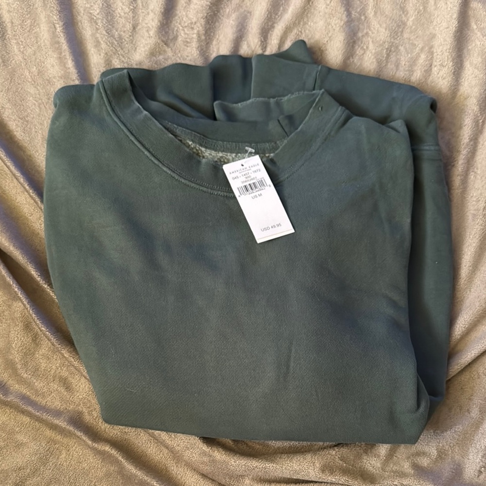 NWT American Eagle sweatshirt